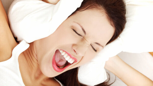 Hoge piep in oor: oplossing voor een brom / zoem / pieptoon